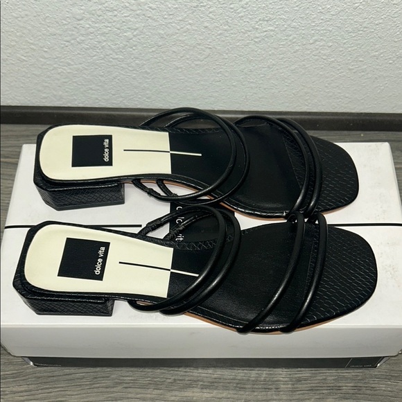 Dolce Vita Black Strappy Slide Sandals - Picture 7 of 8